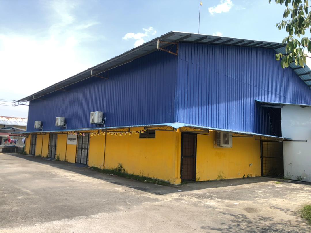 DEWAN SERBAGUNA KAMPUNG SAMPAT